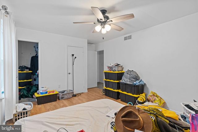 1 WOODHAVEN WAY, Sicklerville, NJ 08081