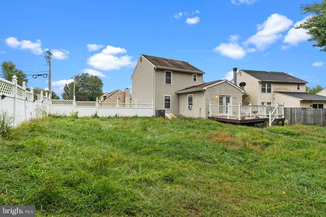 1 WOODHAVEN WAY, Sicklerville, NJ 08081