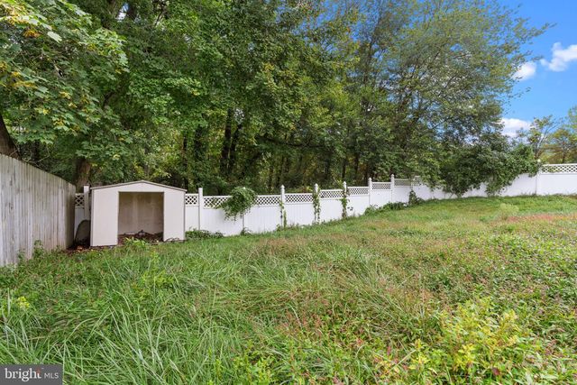 1 WOODHAVEN WAY, Sicklerville, NJ 08081