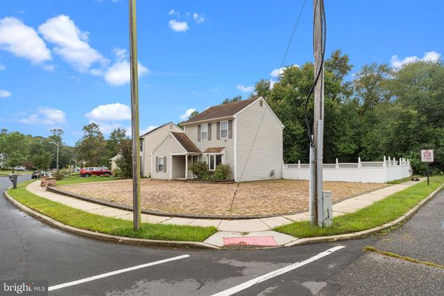 1 WOODHAVEN WAY, Sicklerville, NJ 08081