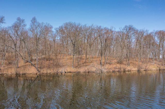 6148 N. Sluetter Road, Pequot Lakes, MN 56472