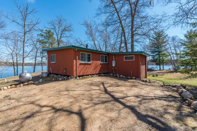6148 N. Sluetter Road, Pequot Lakes, MN 56472