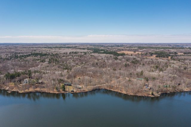 6148 N. Sluetter Road, Pequot Lakes, MN 56472