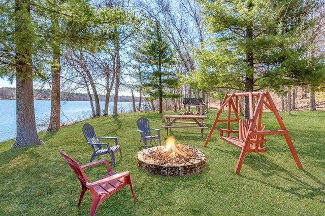 6148 N. Sluetter Road, Pequot Lakes, MN 56472