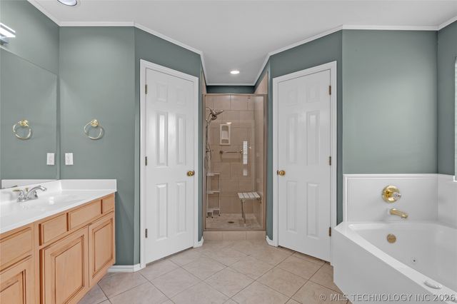 2817 E 102nd Place, Tulsa, OK 74137