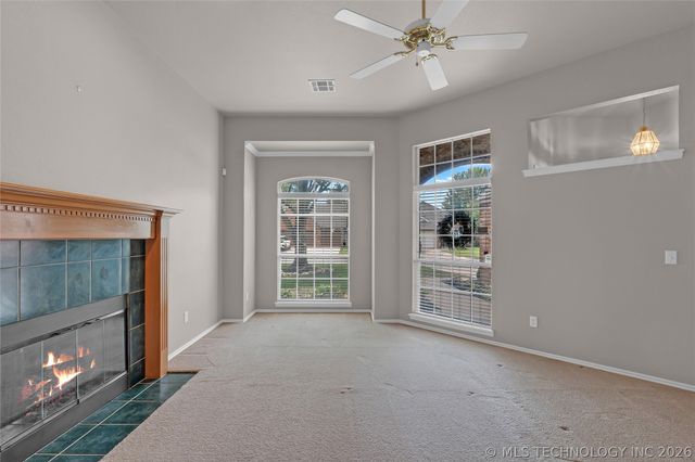2817 E 102nd Place, Tulsa, OK 74137