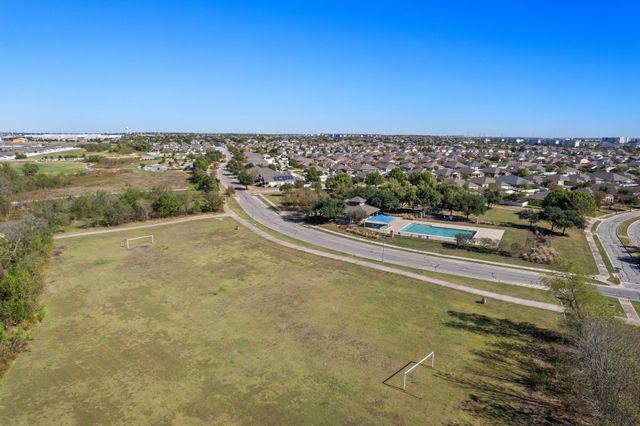 513 Katmai CIR, Pflugerville, TX 78660