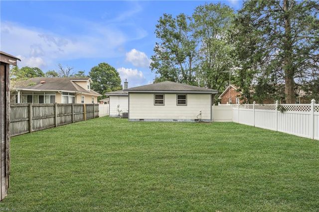 1511 Hazel AVE, Chesapeake, VA 23325