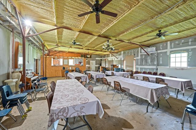 121 Kaufman Street, Waxahachie, TX 75165