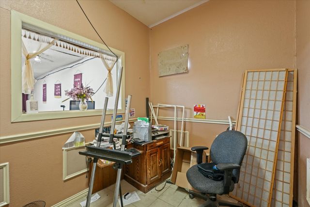 121 Kaufman Street, Waxahachie, TX 75165