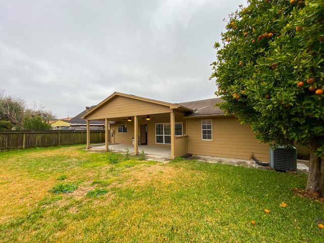 11414 Chelsea Walk Drive, Houston, TX 77066