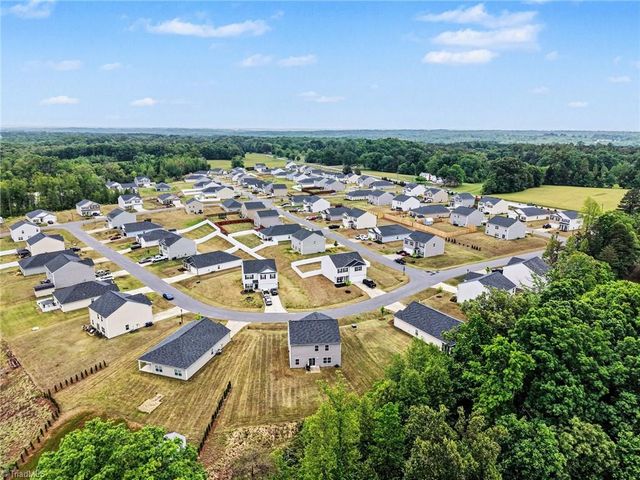 163 Green Mallard Way, Mayodan, NC 27027