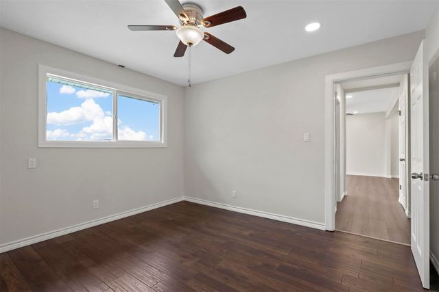 8048 Woodvale Road, Fort Worth, TX 76135