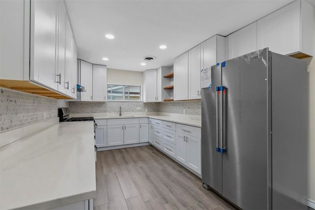 8048 Woodvale Road, Fort Worth, TX 76135