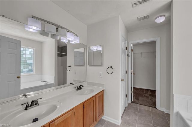 748 Clearfield AVE, Chesapeake, VA 23320