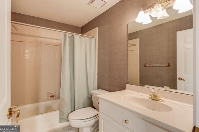 2043 Burgundy Drive, Braselton, GA 30517