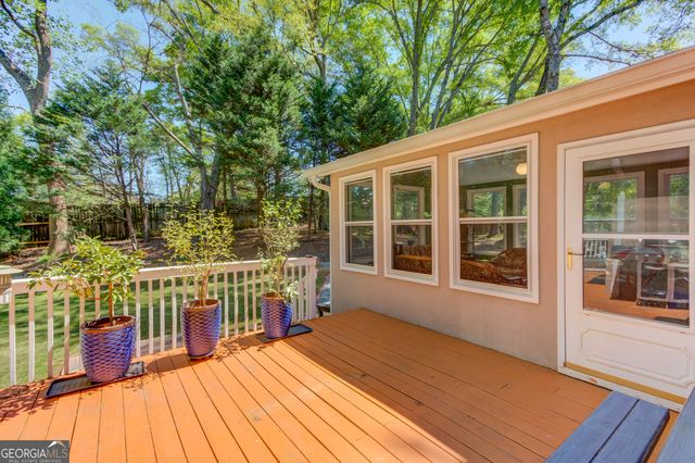 2043 Burgundy Drive, Braselton, GA 30517