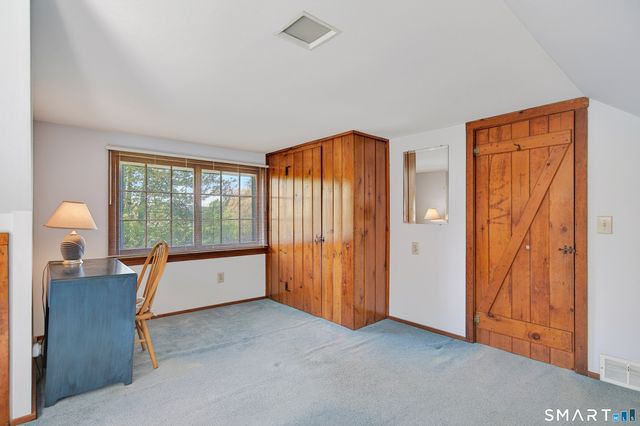 1 Deer Run, New Fairfield, CT 06812