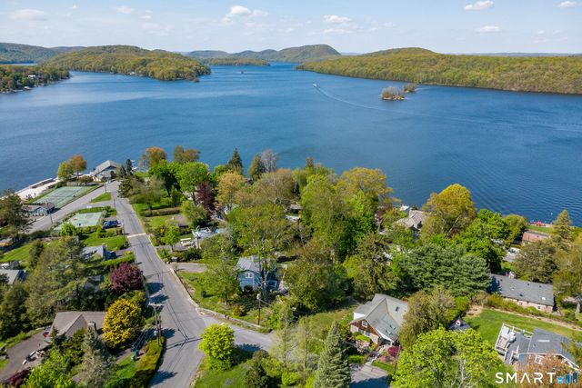 1 Deer Run, New Fairfield, CT 06812