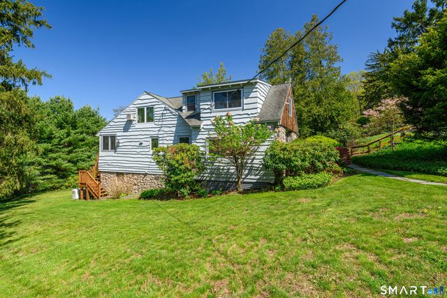 1 Deer Run, New Fairfield, CT 06812