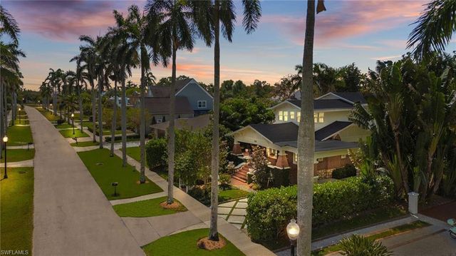 1230 Caloosa DR, Fort Myers, FL 33901