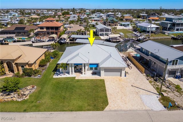 3632 Emerald AVE, St James City, FL 33956