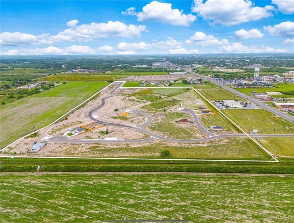 321 San Sebastian Loop, San Benito, TX 78586