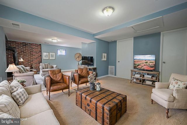 2893 CHALET CT, Woodbridge, VA 22192