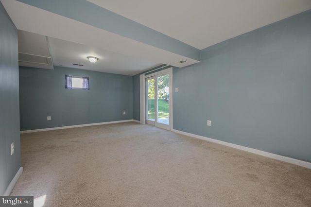 2893 CHALET CT, Woodbridge, VA 22192