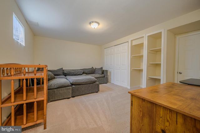 2893 CHALET CT, Woodbridge, VA 22192