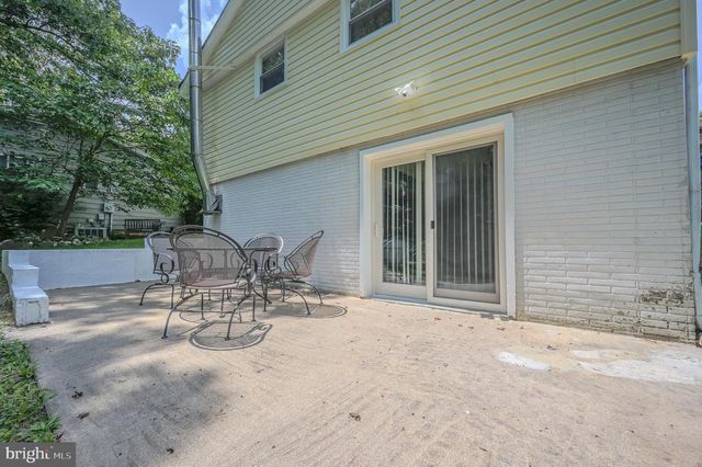 2893 CHALET CT, Woodbridge, VA 22192