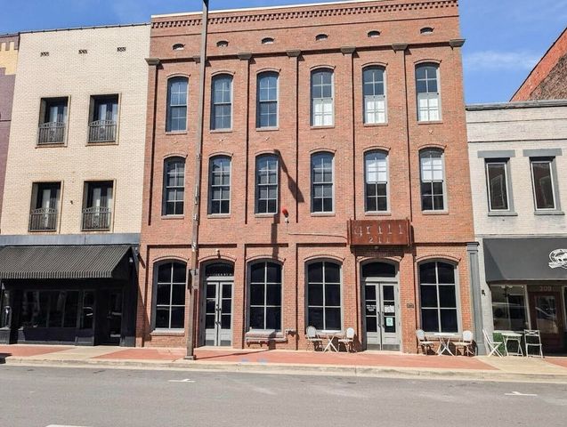211 Broadway Street D, Paducah, KY 42001
