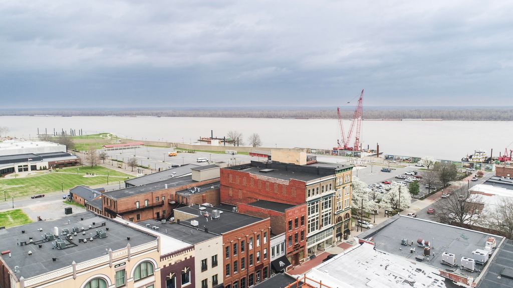 211 Broadway Street D, Paducah, KY 42001