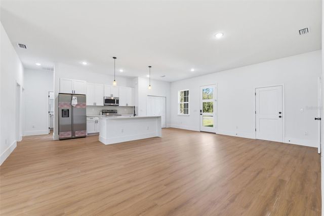 3321 W BABCOCK PLACE, Citrus Springs, FL 34433