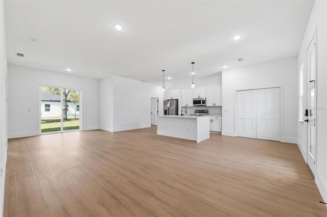 3321 W BABCOCK PLACE, Citrus Springs, FL 34433