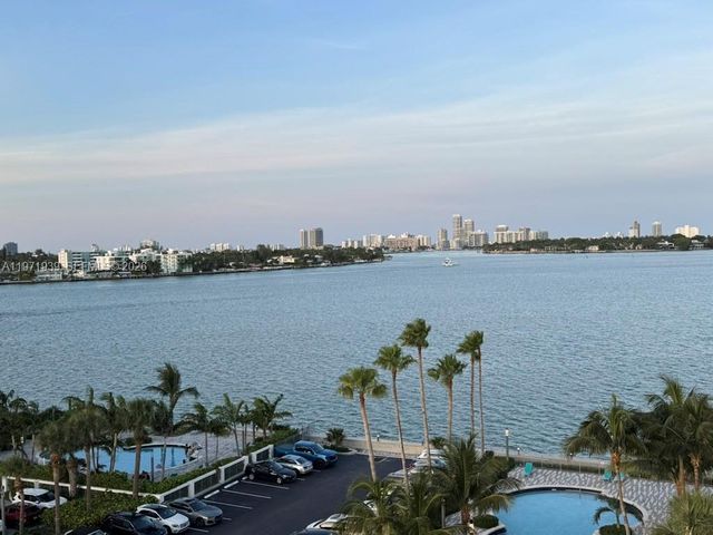 7501 E Treasure Dr 7L, North Bay Village, FL 33141