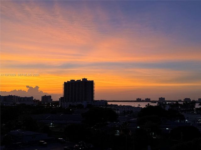 7501 E Treasure Dr 7L, North Bay Village, FL 33141