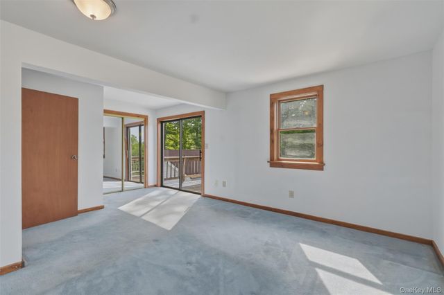 2 Enderkill Drive, Staatsburg, NY 12580