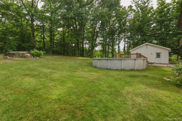 2 Enderkill Drive, Staatsburg, NY 12580