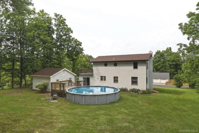 2 Enderkill Drive, Staatsburg, NY 12580