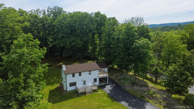 2 Enderkill Drive, Staatsburg, NY 12580