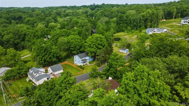 2 Enderkill Drive, Staatsburg, NY 12580