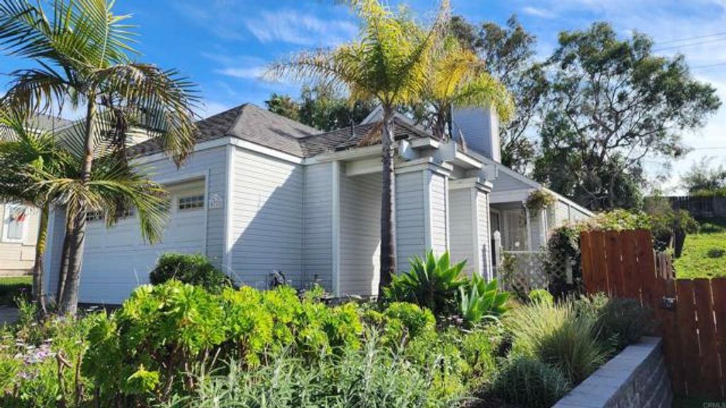 4325 Via Tercero, Oceanside, CA 92056