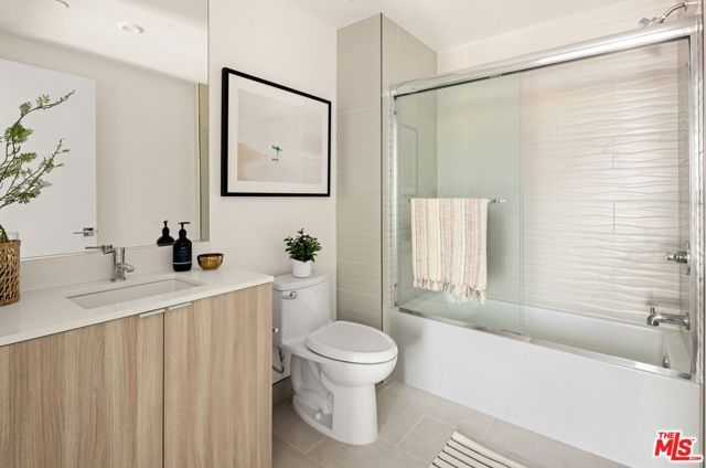 2600 S Sepulveda Boulevard Unit 303, Los Angeles, CA 90064