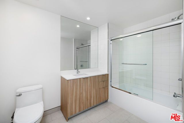 2600 S Sepulveda Boulevard Unit 303, Los Angeles, CA 90064