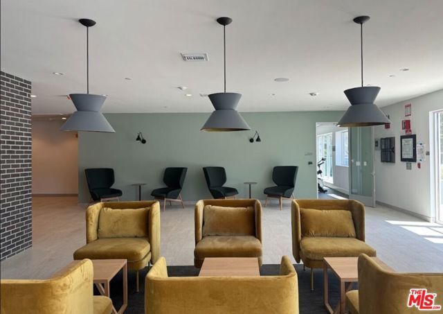 2600 S Sepulveda Boulevard Unit 303, Los Angeles, CA 90064