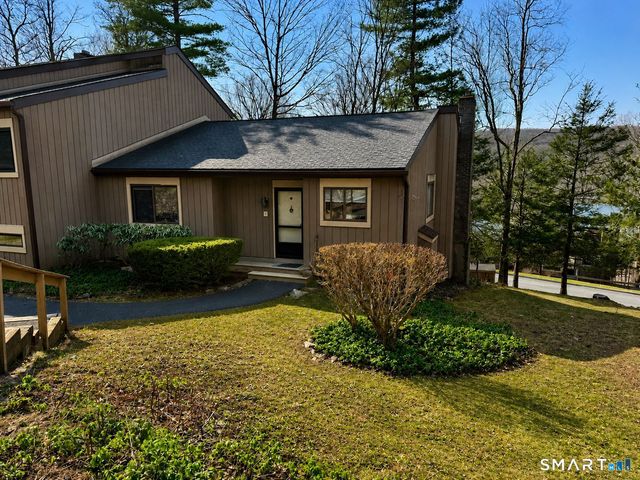 3 Tamarack Lane 3, Woodbury, CT 06798