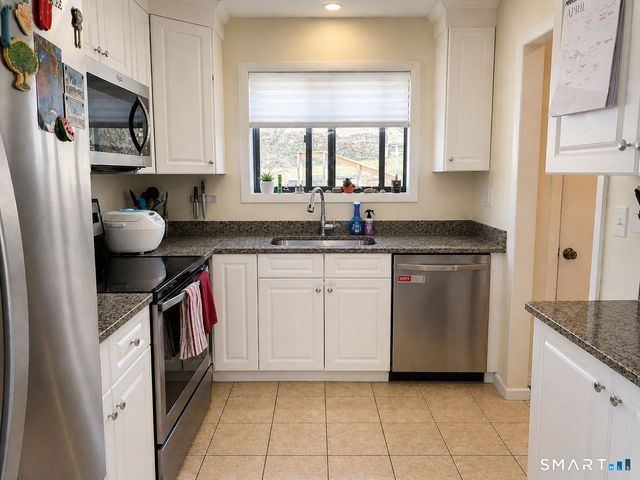 3 Tamarack Lane 3, Woodbury, CT 06798