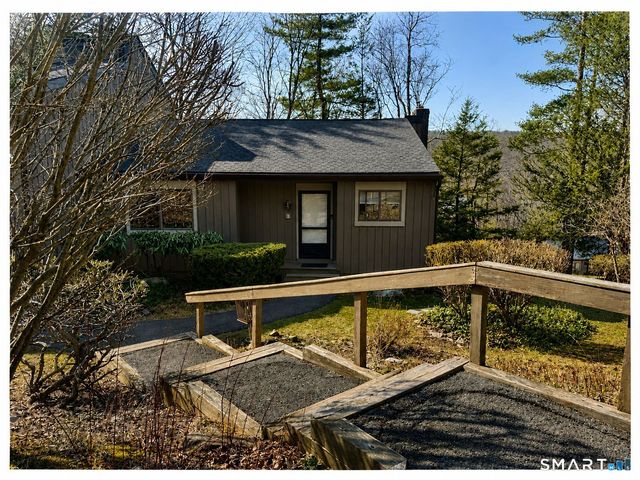 3 Tamarack Lane 3, Woodbury, CT 06798
