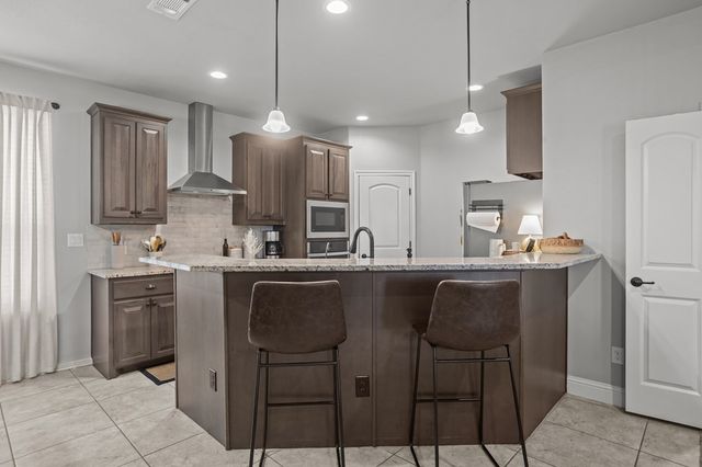 1515 Overshine Lane, Midland, TX 79705